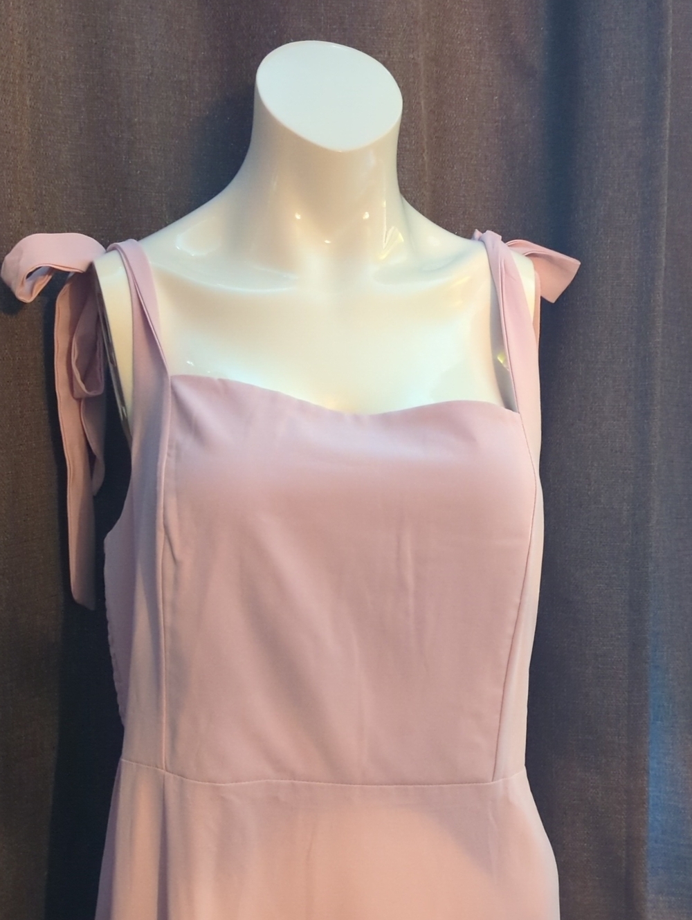 Dress - Picture 9 of 16